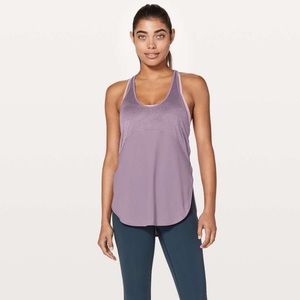 Lululemon twist and train tank